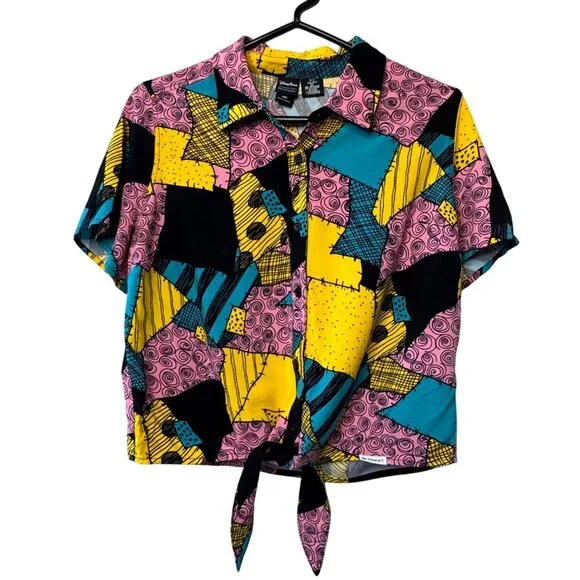 DISNEY PARKS HER UNIVERSE Sally Tie Front Crop Top Womens M Medium Shirt Buttons - Picture 1 of 8